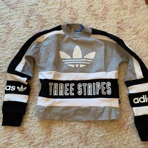Adidas crew neck stripes sweatshirt